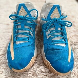 Nike Mens Giannis Immortality 3 Basketball Shoes DZ7533 002 Phantom Blue Sz. 13